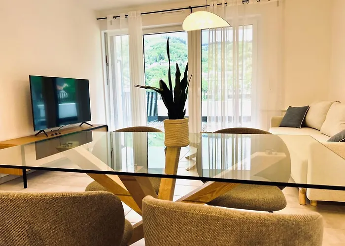 Big Bis Zu 10 Gaesten Moselblick Ad Reichsburg 100m Marktplatz Commune fusionnée de Cochem-Land